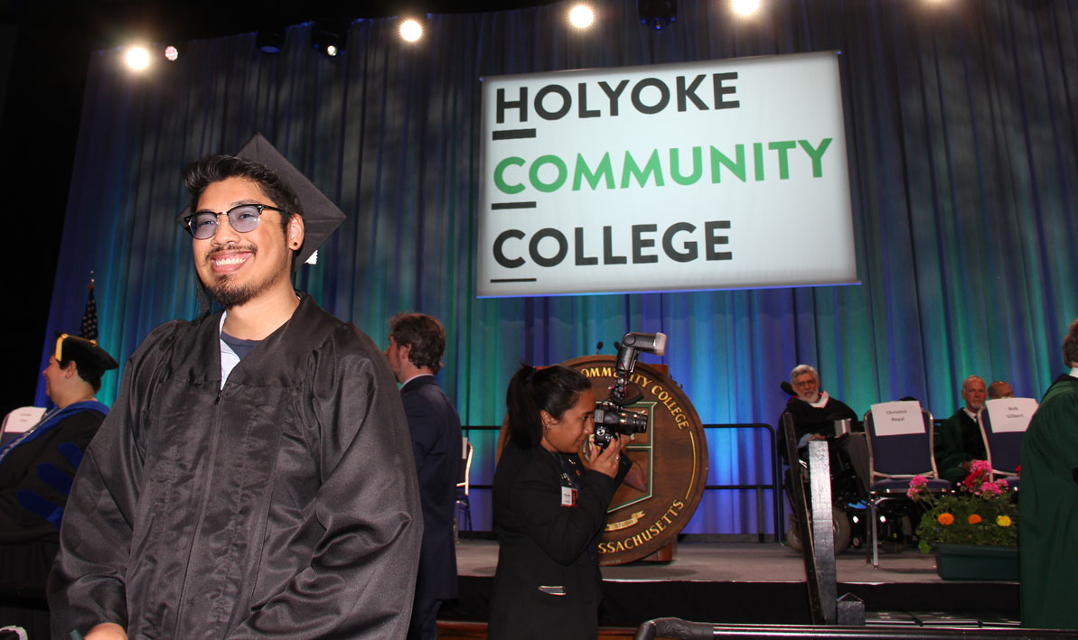 A graduating HCC student at Commencement 2018