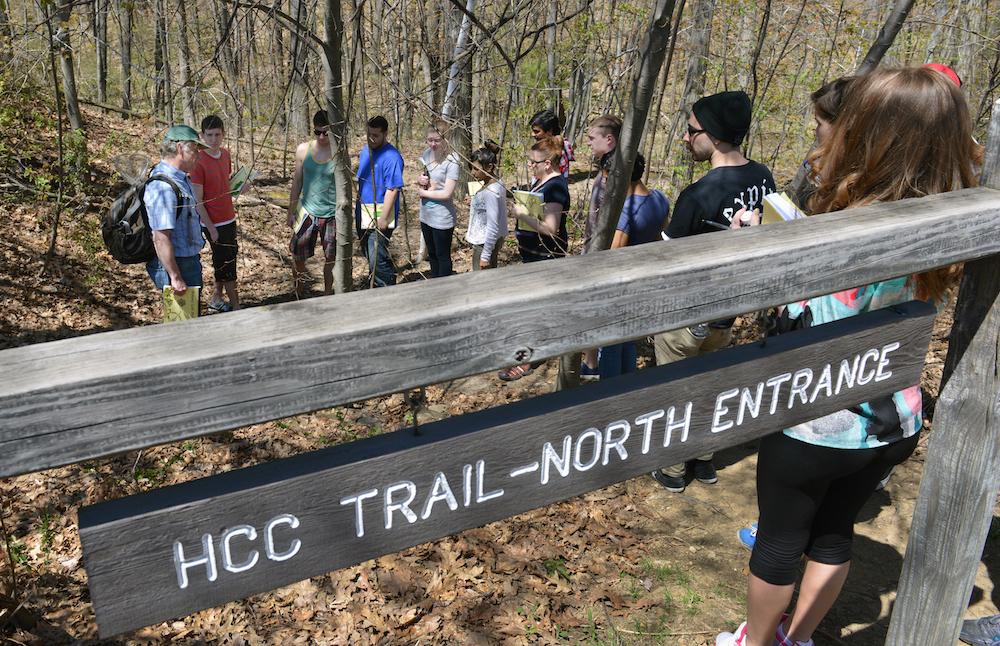 The entrance of a hiking trail on the HCC campus